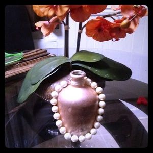 Ann Taylor Jewelry - necklace Ann Taylor Jewelry - necklace